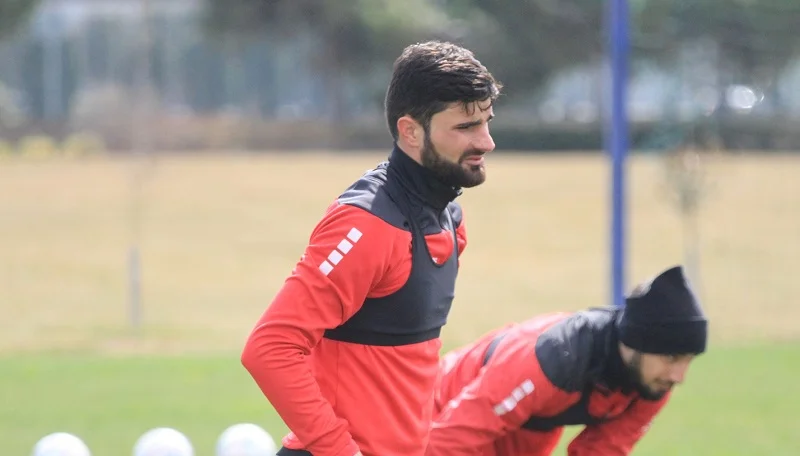 "Qəbələ"nin futbolçusu əməliyyat olundu - Gələn mövsümün startını buraxacaq 