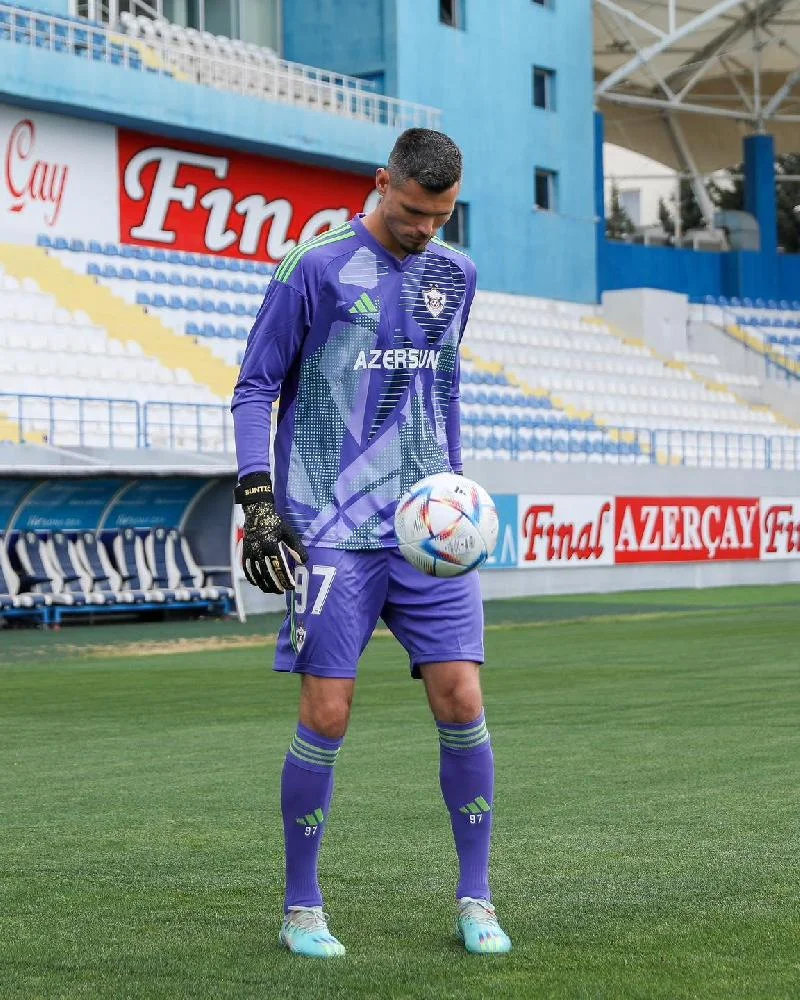 Buntiç "Qarabağ"ın formasında - FOTOLAR 