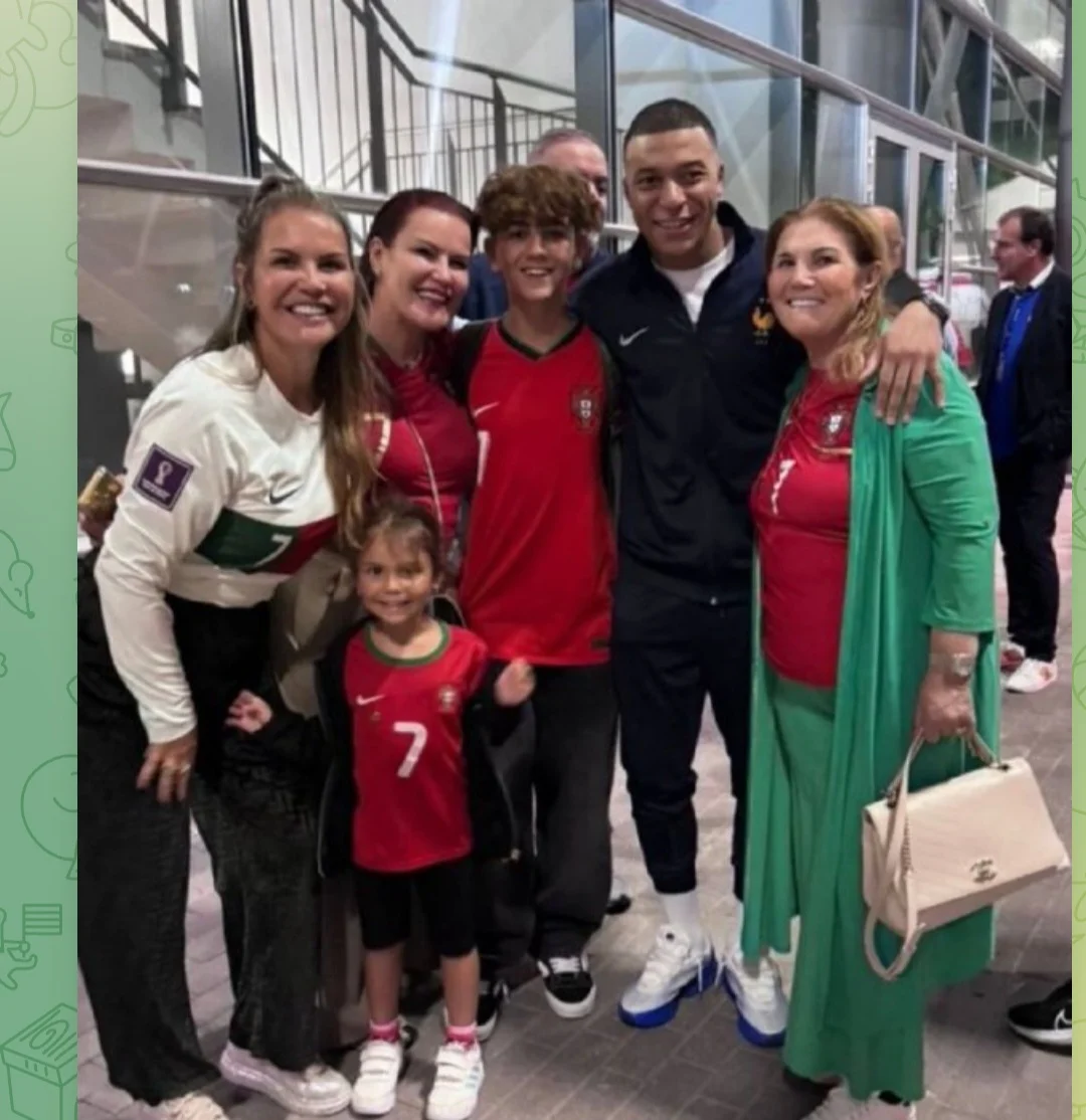 Mbappe Portuqaliya üzərində qələbədən sonra Ronaldunun ailəsi ilə görüşdü - FOTO 