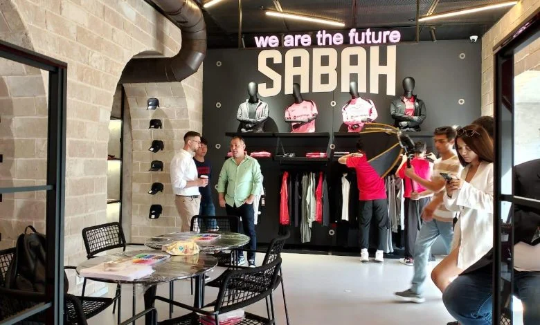 "Sabah"ın İçərişəhərdə yeni azarkeş mağazasının açılışı oldu 