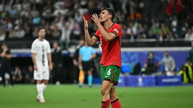 Palinya "Fulhem"i Avropa nəhənginə dəyişdi - RƏSMİ 