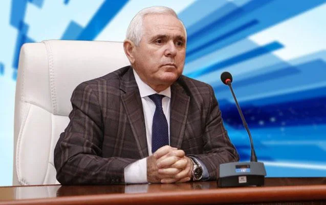 Daha o "əjdahalar"dan özümüzdə var 