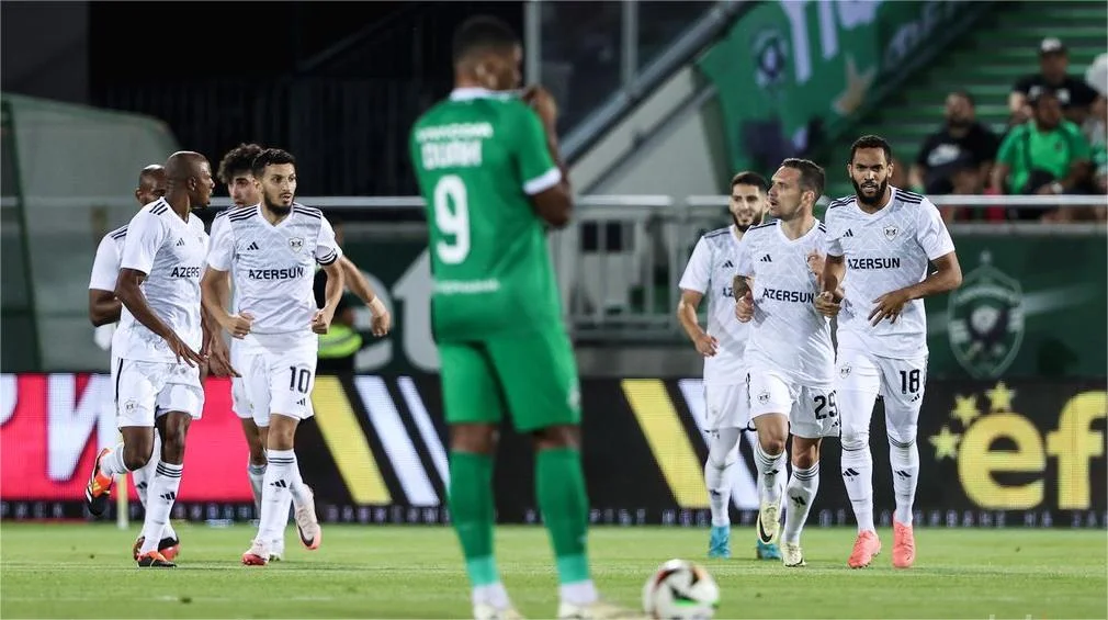 "Qarabağ" Bolqarıstanın tarixinə düşdü 
