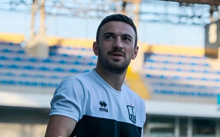 Qara Qarayev əsas komandadan uzaqlaşdırılmasına münasibət bildirdi 