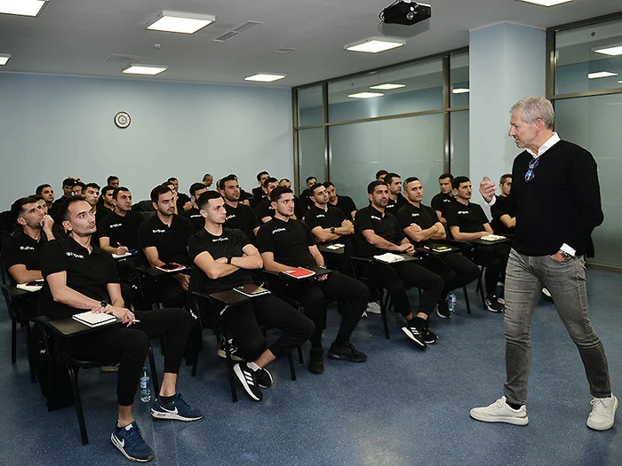 Hakimlər üçün seminar keçirildi - FOTOLAR 