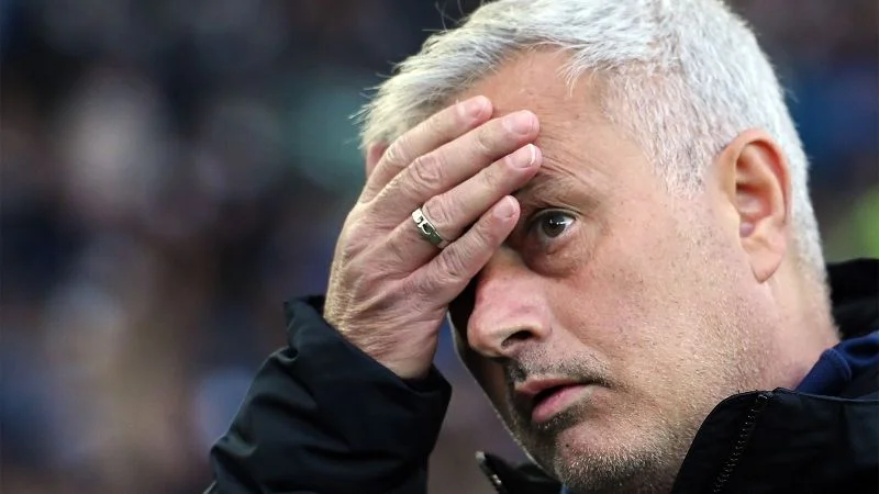 Mourinyu "Barselona"nın ulduzundan imtina etdi 