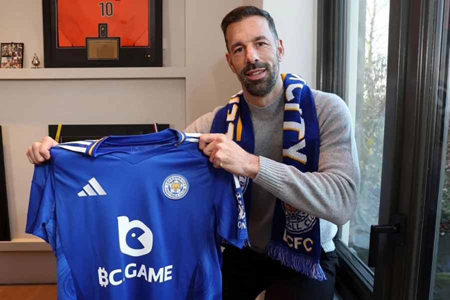 Nistelroy Premyer Liqa klubunda - RƏSMİ 