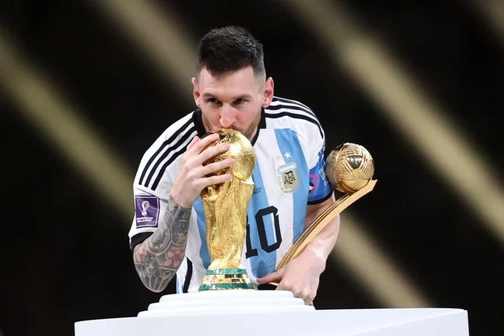 Əfsanəvi Lionel Messi və komanda yoldaşları Bakıda! 