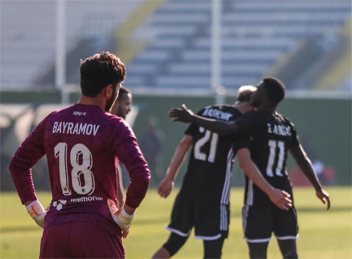 "Qarabağ" "Kəpəz"i böyük hesabla yendi 