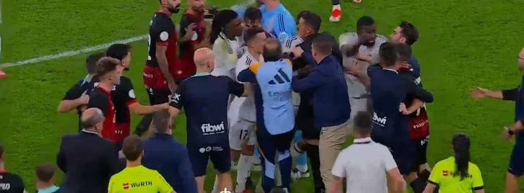 "Real Madrid" - "Malyorka" matçında kütləvi insident - FOTO 