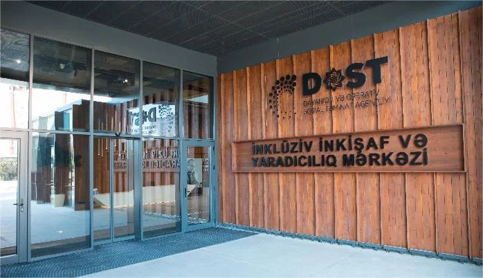 “Sabah”ın oyunçuları DOST-a qonaq oldular - VİDEO 