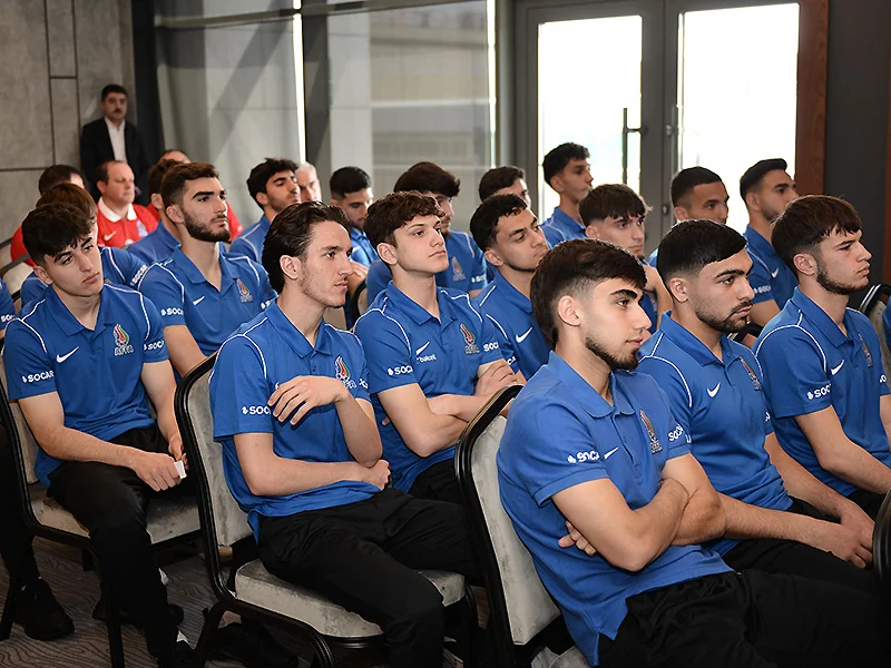 AFFA rəhbərliyi U-21-in düşərgəsini ziyarət edib 