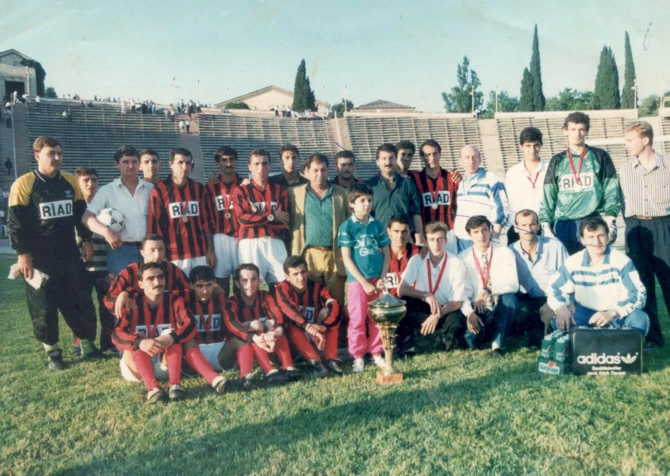 “Futbol mənə hər şey verib, əsas da...” 