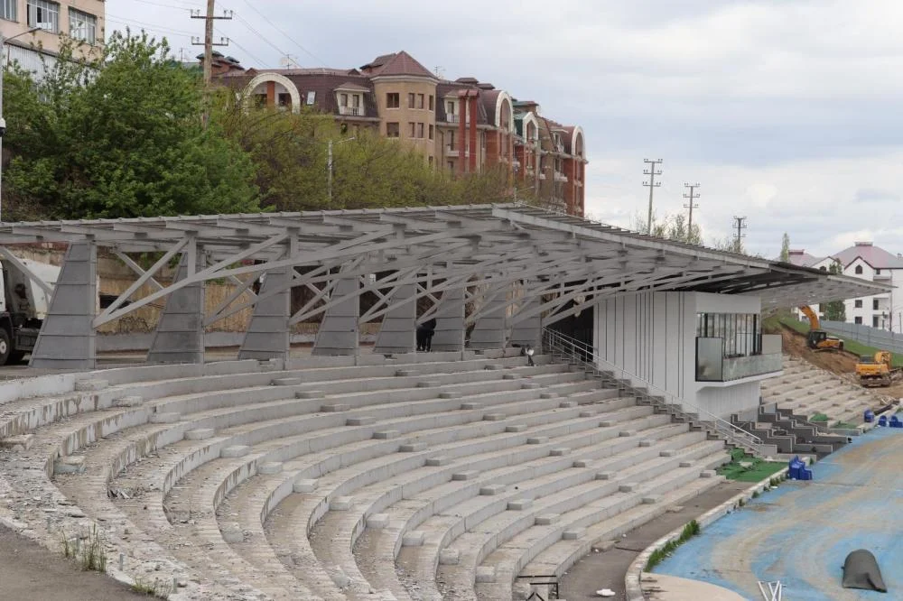 Xankəndi stadionu yenidən qurulur - FOTOLAR 
