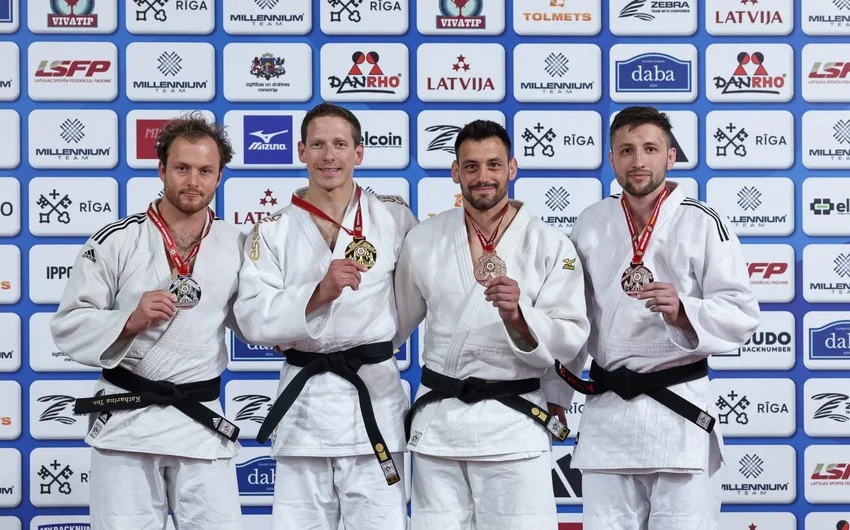 Azərbaycanın veteran cüdoçularından AÇ-də daha 2 medal 