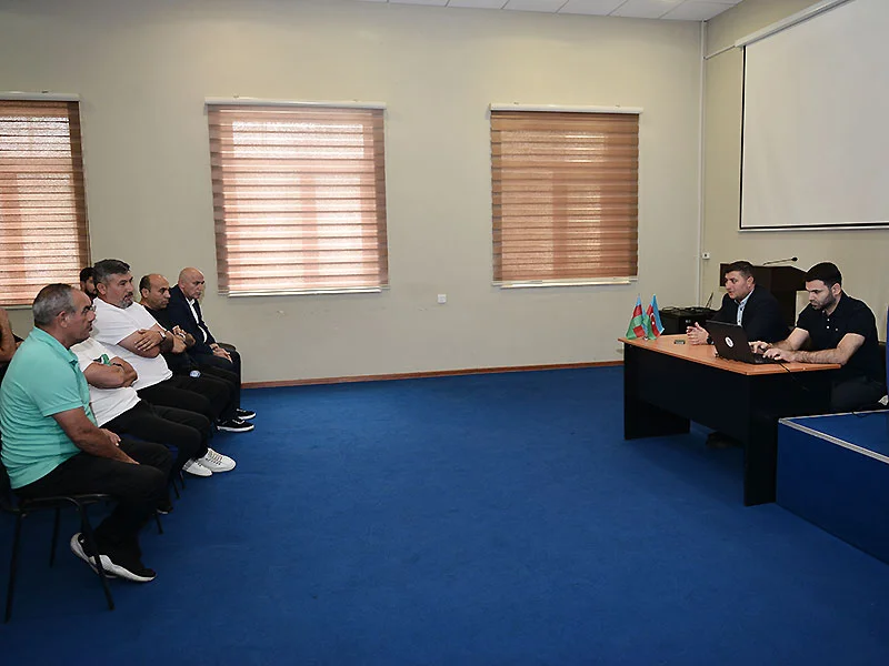 AFFA-da klub nümayəndələri ilə görüş keçirildi 