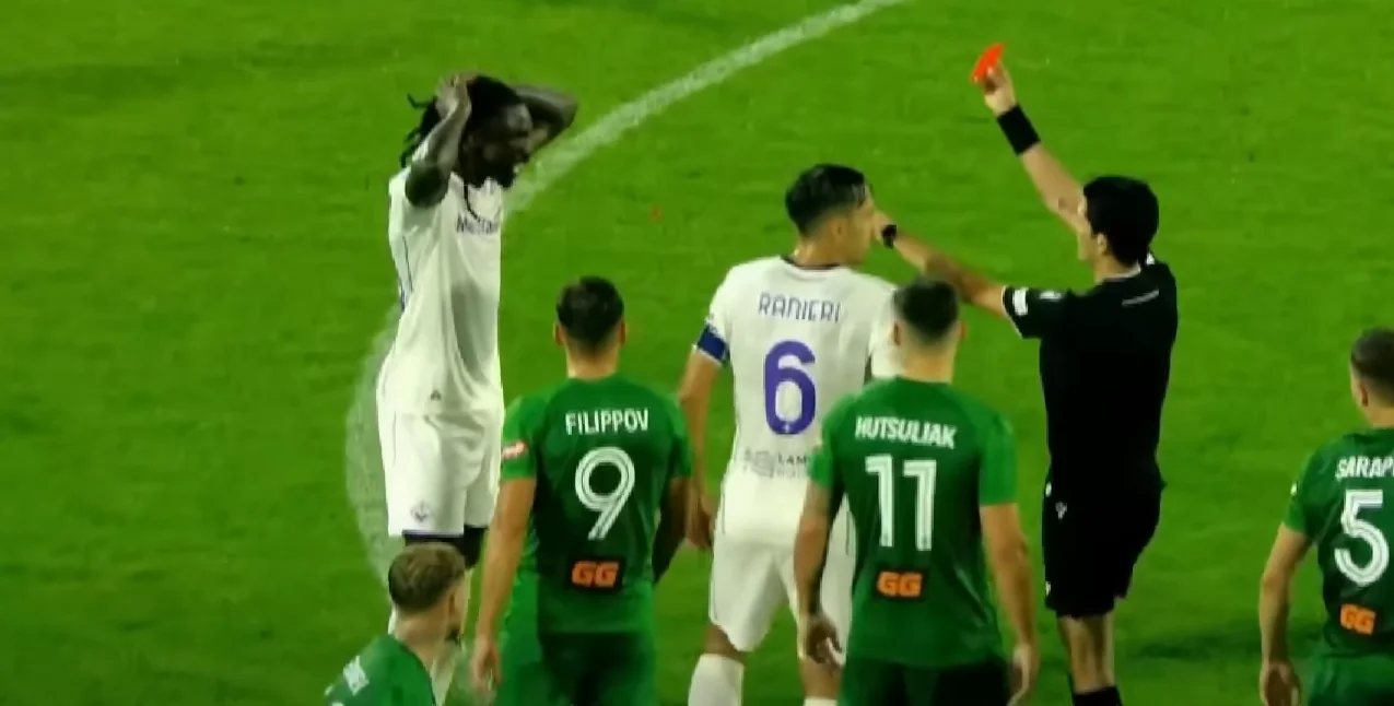 Əliyar Ağayev "Fiorentina"nın hücumçusunu meydandan qovdu - VİDEO 