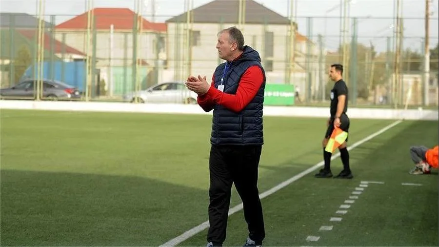I Liqa klubu baş məşqçisini istefaya göndərdi - TƏSDİQLƏNDİ 