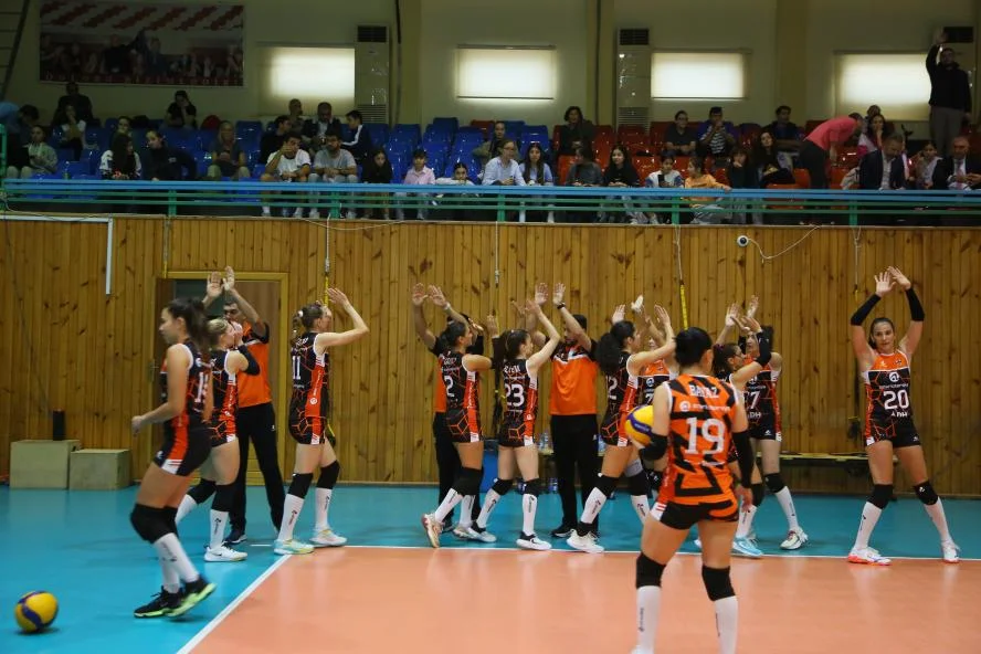 “DH Volley” komandası “Azərreyl” üzərində qələbə qazandı 