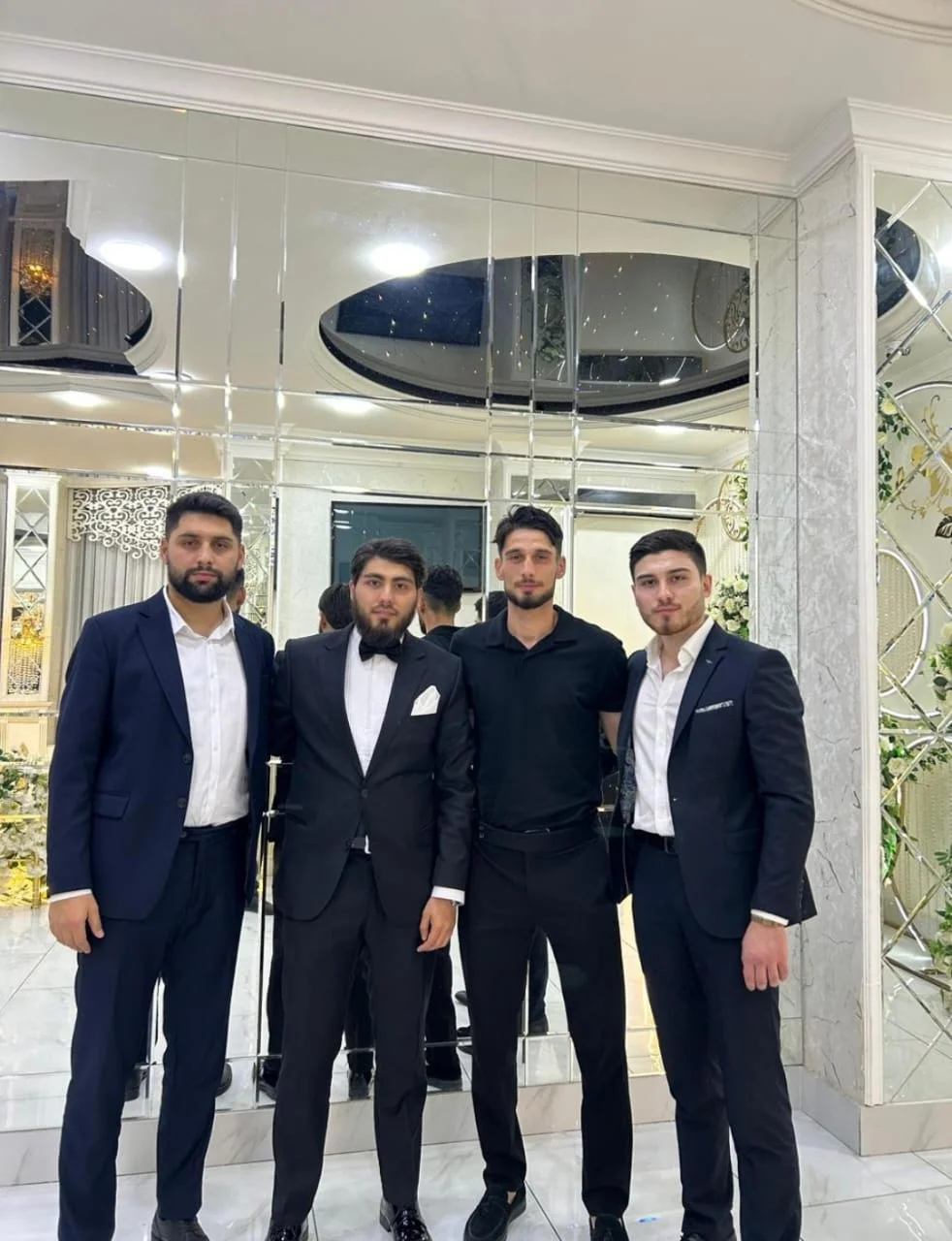 "Neftçi"nin məşqçisi subaylığın daşını atdı 