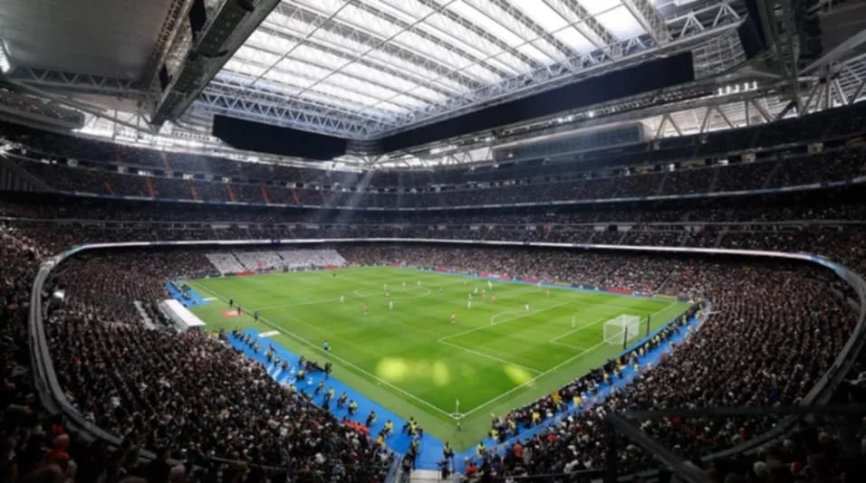 "Real Madrid" "Santyaqo Bernabeu"nun adını dəyişdi - FOTO 