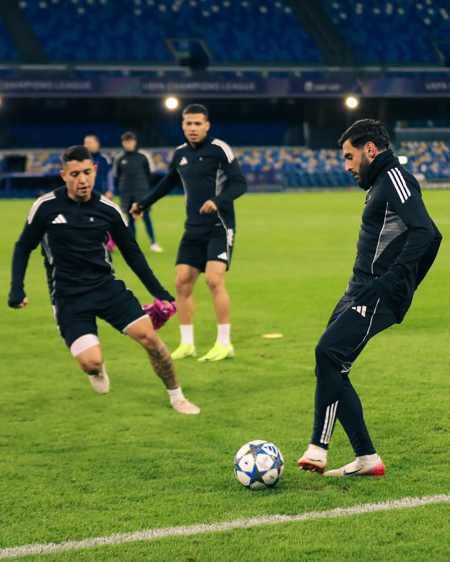 "Qarabağ" Neapolda belə məşq etdi - FOTO 