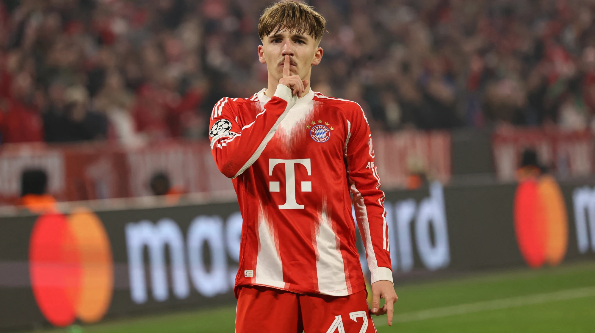 17 yaşlı vunderkind Çempionlar Liqasının tarixinə düşdü - Bunu nə Messi bacarmışdı, nə də Ronaldu 