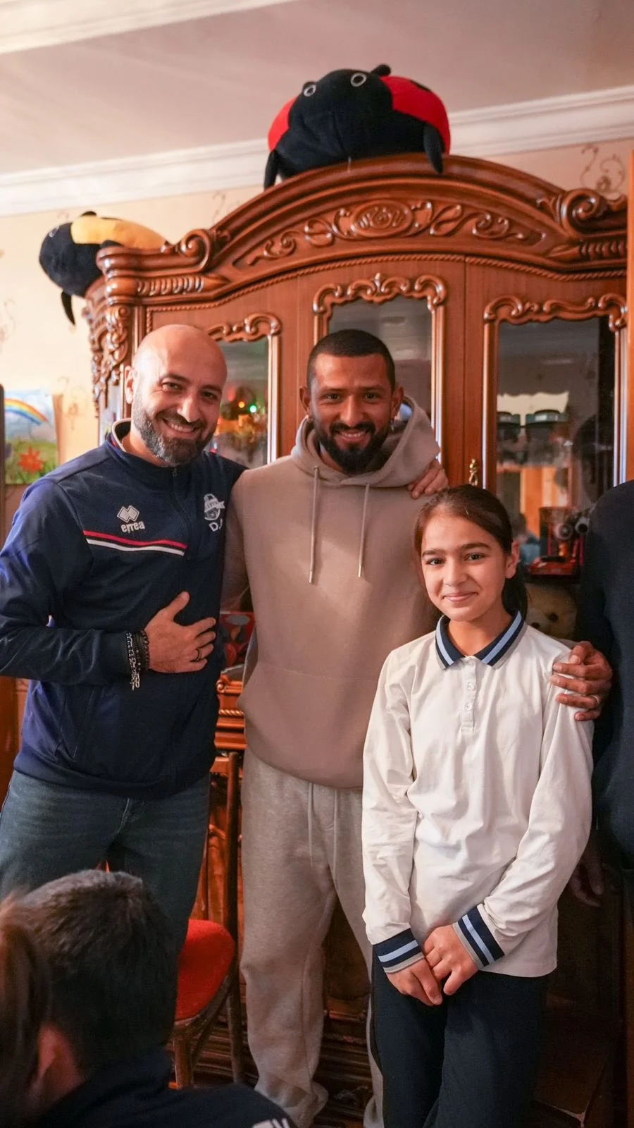 “İmişli”nin futbolçuları Şirvanda uşaq sığınacağını ziyarət ediblər - FOTO/VİDEO 