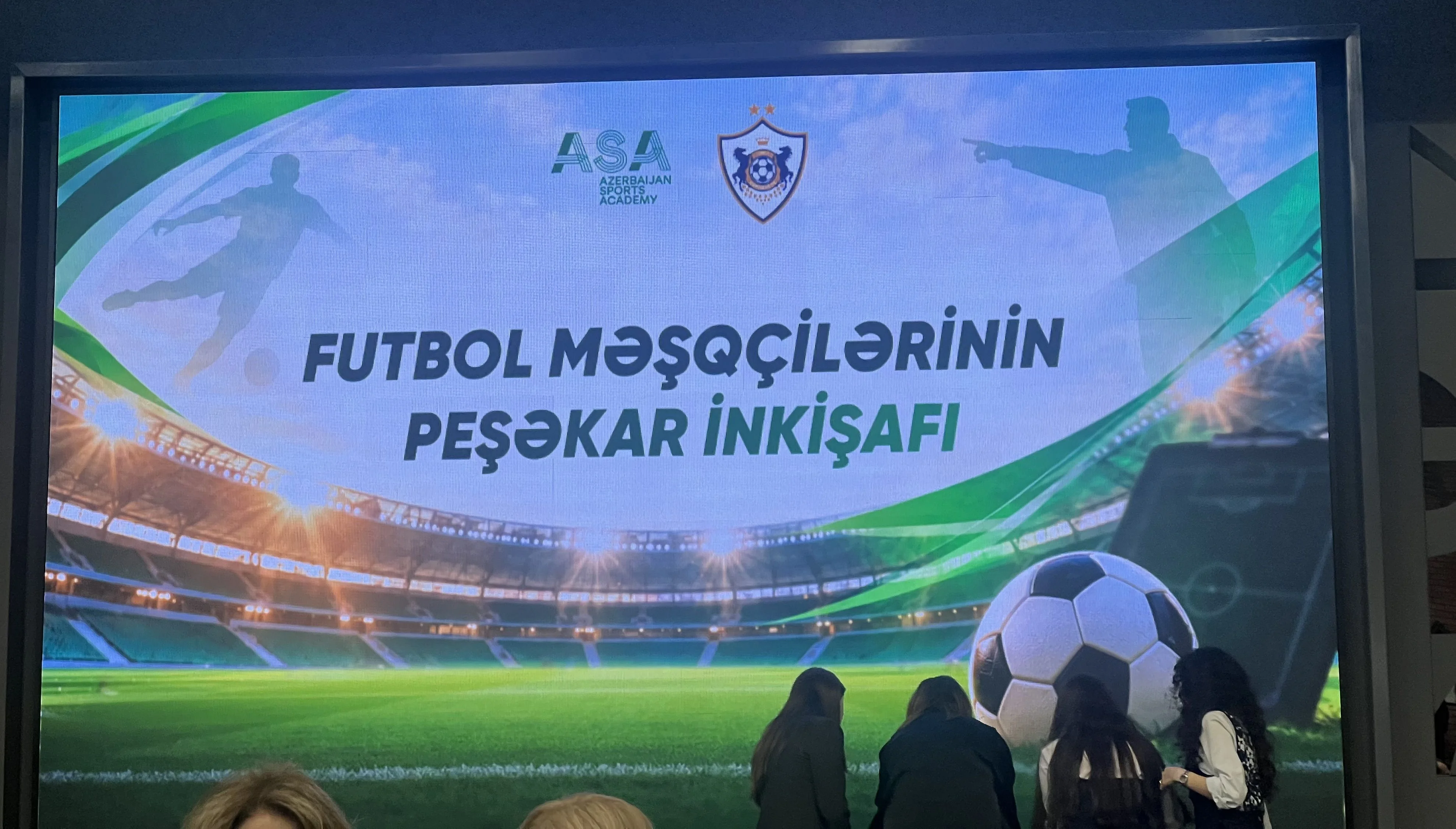 “Qarabağ”ın məqsədi yalnız futbolçu yetişdirmək deyil, həm də...” -  Emrah Çelikel