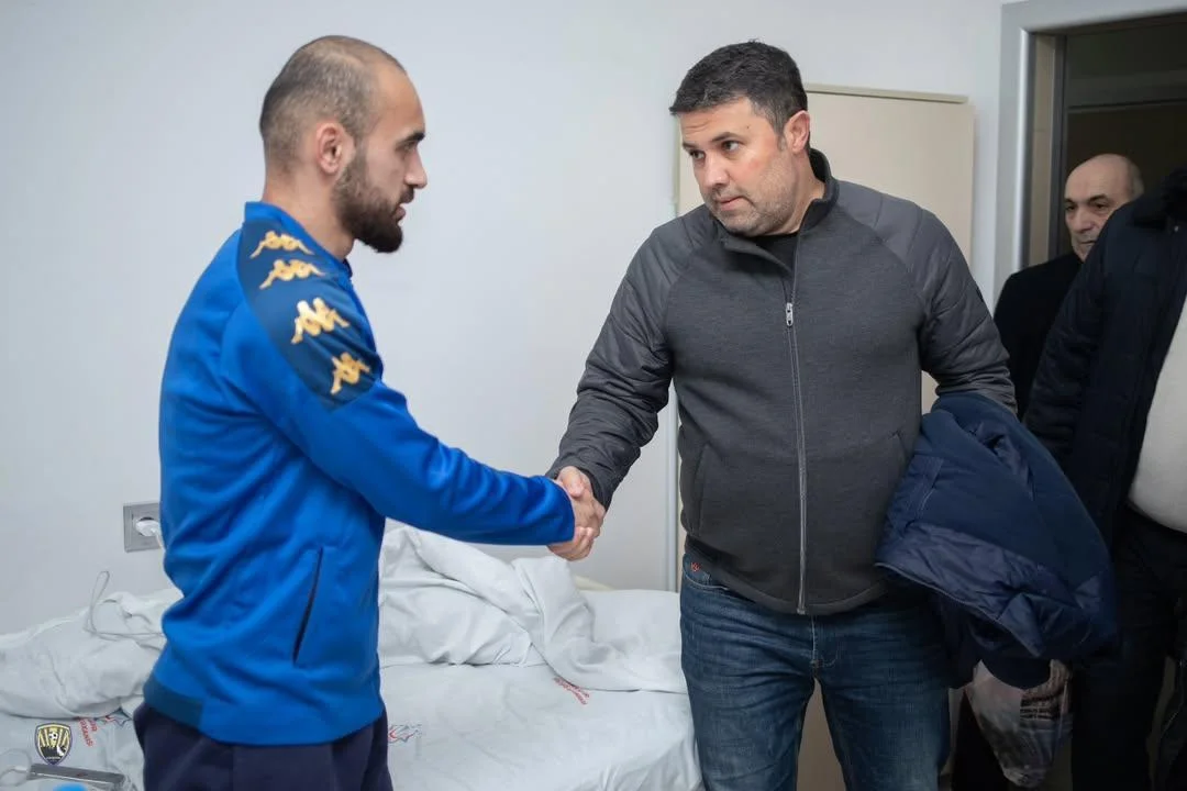 “Kəpəz” rəhbərliyi Veysəl Rzayevə baş çəkdi - ŞƏKİLLƏR 