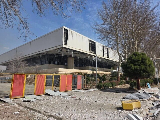 İran bombardman edilmiş stadionun şəkillərini yayaraq FİFA-ya müraciət etdi - FOTO 