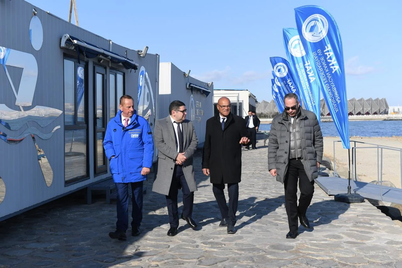Beynəlxalq federasiya rəhbərləri Bakıda avarçəkmə məşqlərini izlədilər 