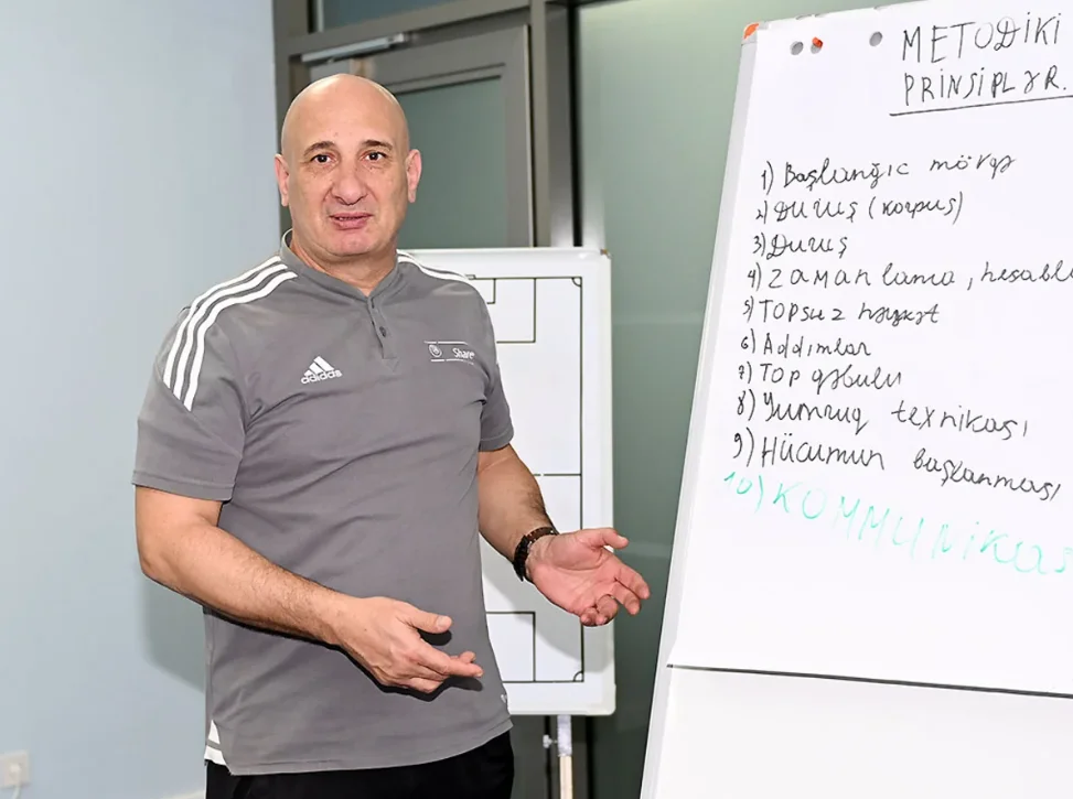 Əzizovun rəhbərliyi ilə UEFA B kateqoriyalı qapıçı məşqçisi kursunun 1-ci mərhələsi bitdi 