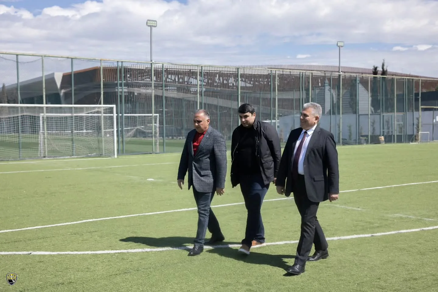 Türkiyənin Gəncədəki Baş konsulu “Kəpəz”in qonağı oldu 