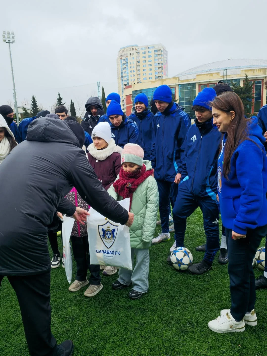 "Qarabağ" UEFA-nın göndərdiyi vəsaiti akademiyaya yönəltdi 