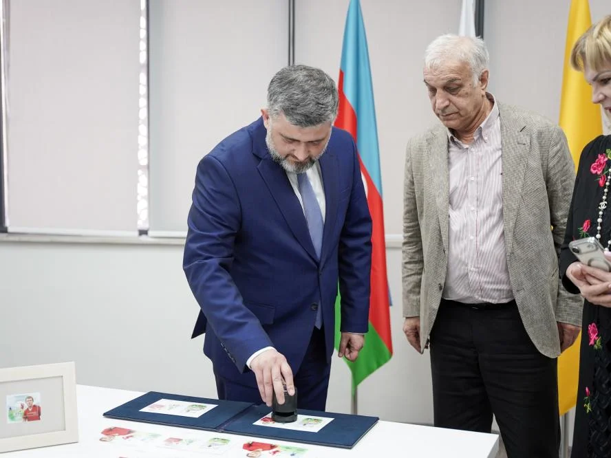 Banişevskinin yubiley poçt markaları dövriyyəyə buraxılıb - FOTOLAR 