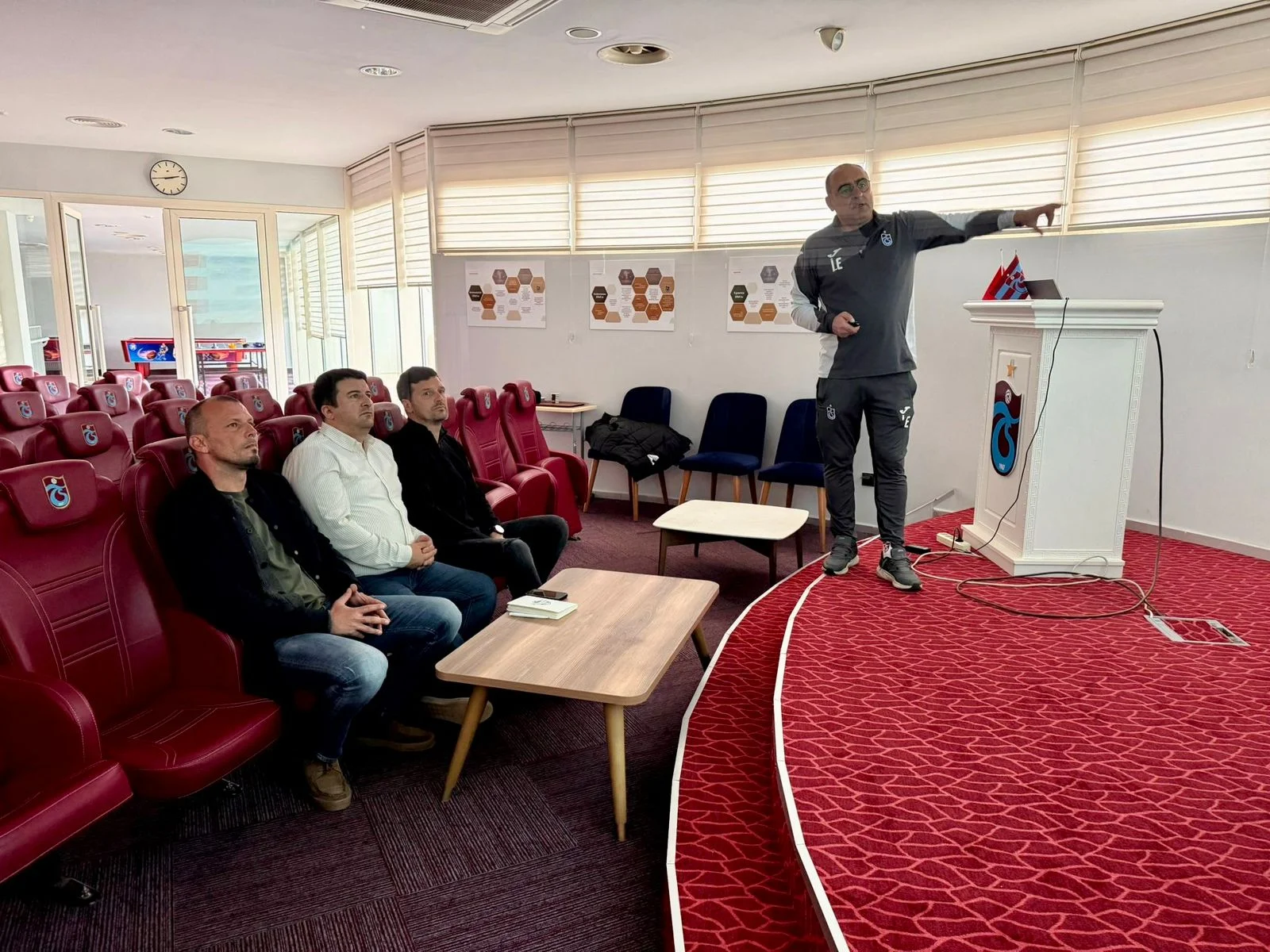 "İmişli"nin əməkdaşları "Trabzonspor"un düşərgəsində 