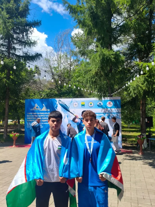 Azərbaycan avarçəkənlərindən Uralsk reqatasında uğurlu performans 