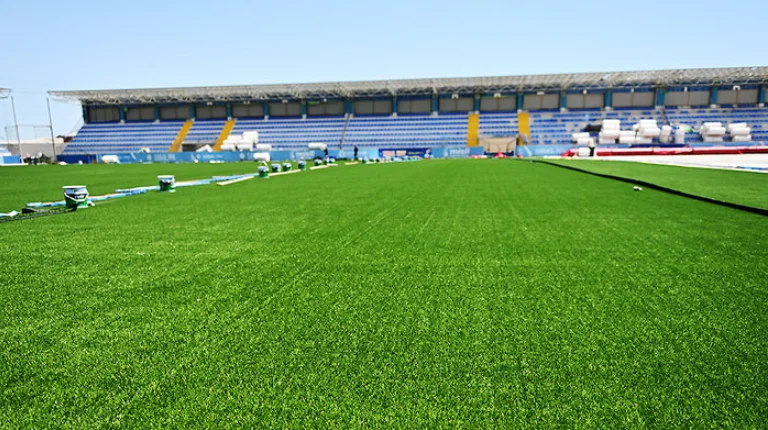 Bayıl stadionunda yenidənqurma işləri davam edir - Uşaq futbolu üçün bazaya çevriləcək arenadan FOTOLAR 