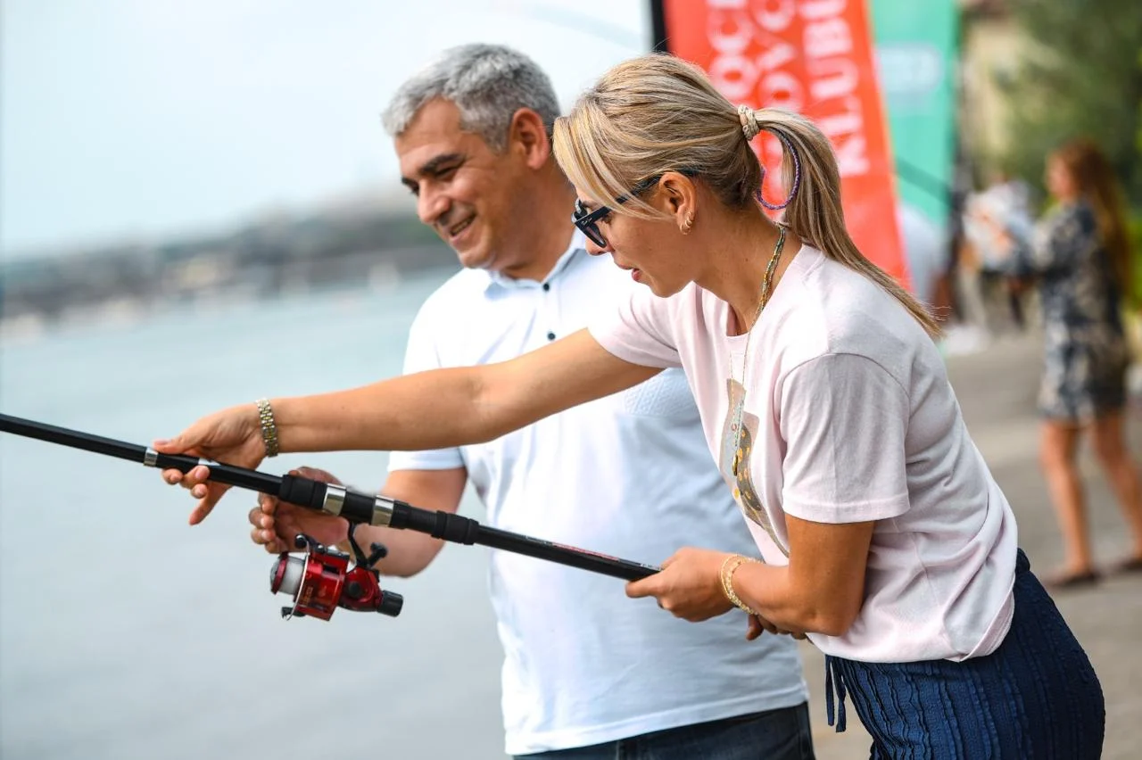 Gənclər və İdman Nazirliyi ilə Azərbaycan Su İdman Növləri Federasiyasının birgə təşkilatçılığıyla balıq ovu festivalı keçirilib - FOTOLAR 