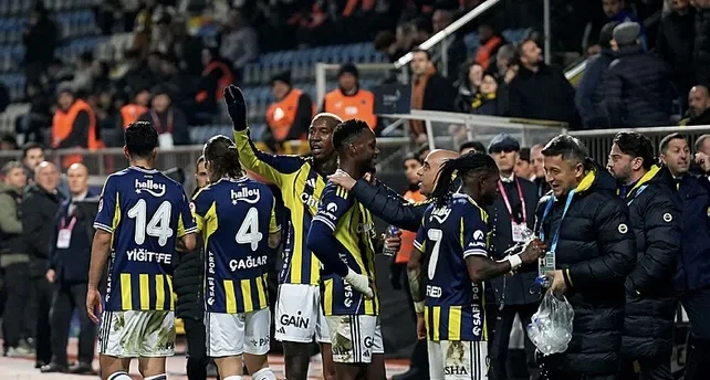 "Fənərbağça" TFF-yə müraciət edir: "Konyaspor" matçı təxirə salınsın 