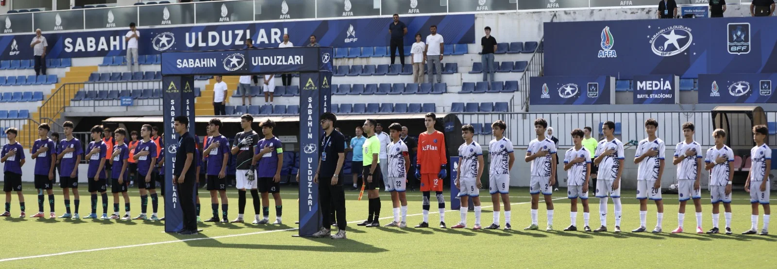 "Sabahın Ulduzları": "Zirə" böyük hesabla uduzdu, "Neftçi" "qol yağdırdı" - Fotolar/Nəticələr 
