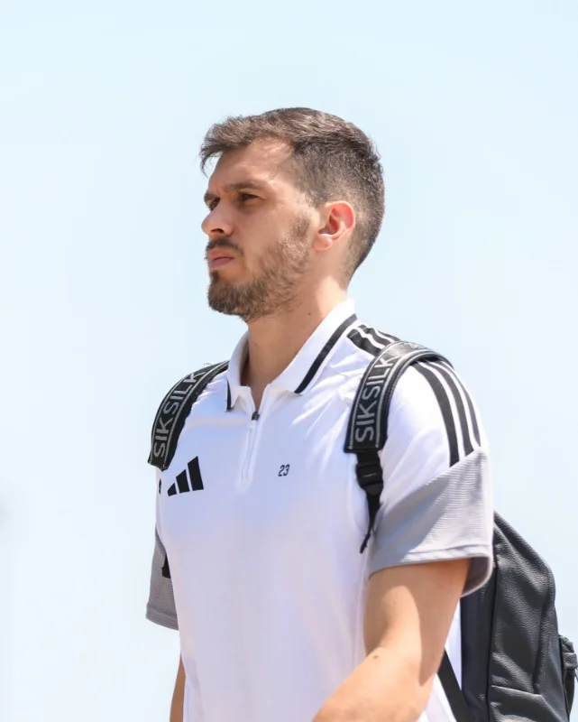 "Qarabağ" Niderlanda yollandı - Fotolar 