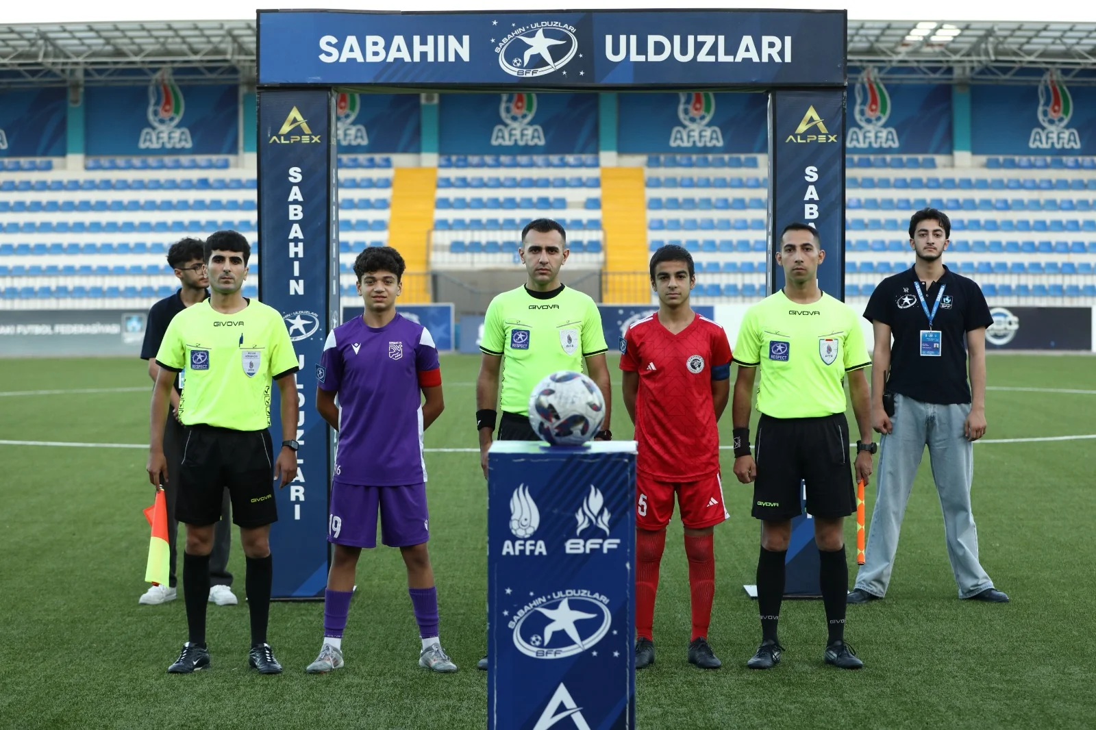 "Sabahın Ulduzları": "Neftçi" "Qarabağ"ı udub liderliyini möhkəmləndirdi, 2 görüşdə "qol yağdı" 