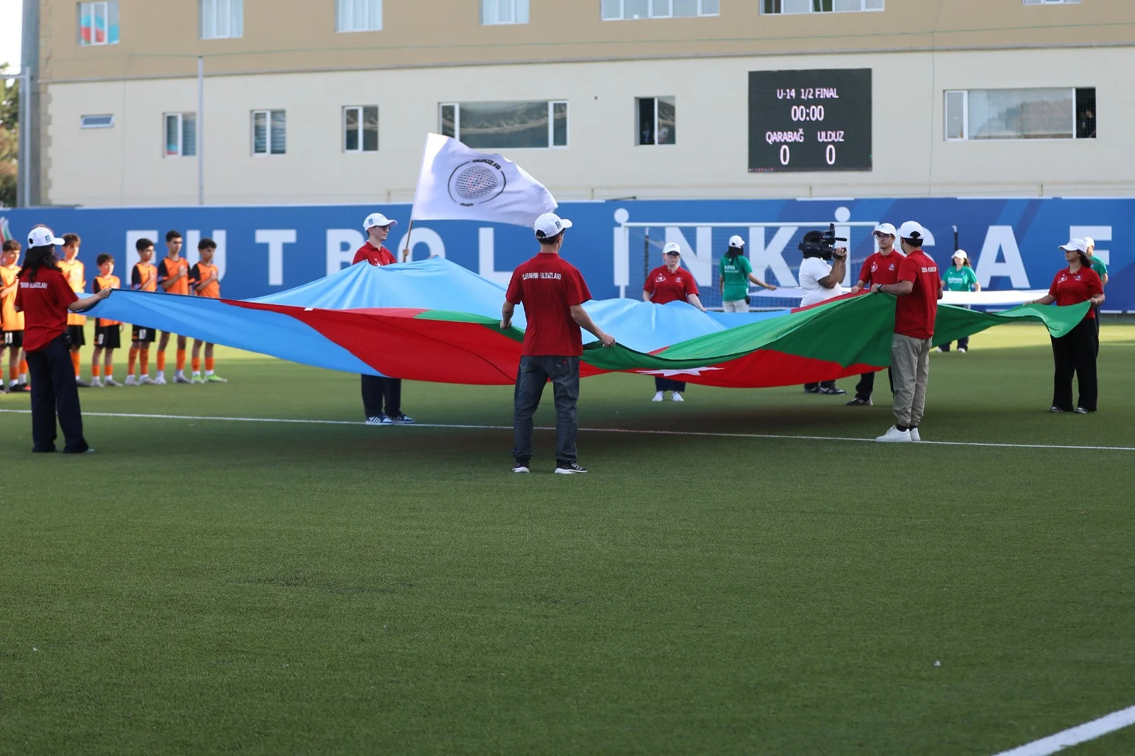 "Sabahın Ulduzları": Finalda "Qarabağ" ilə "Sabah" qarşılaşacaq - FOTOLAR 