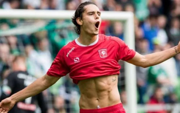 Türk futbolçu ispan klubuna transfer olundu - 14 milyona 