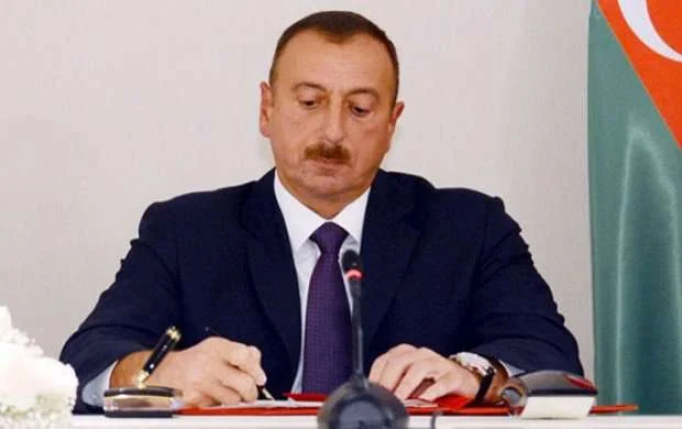 Prezident tanınmış alimin nəvəsini vəzifəyə təyin etdi - FOTO 