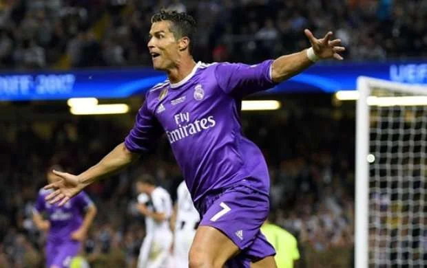 Ronaldo ardıcıl 5-ci dəfə Avropanın kralı oldu 
