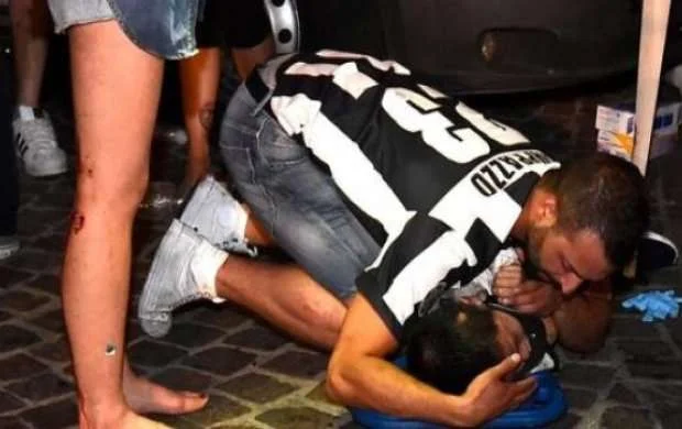 ÇL-in finalında izdiham: 1000 nəfər yaralandı - FOTO/VİDEO 