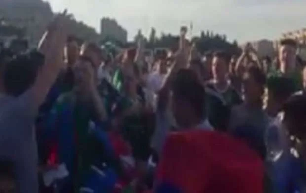 Şimali İrlandiya azarkeşləri Bakıda “Qarabağ!” qışqırdılar - VİDEO 